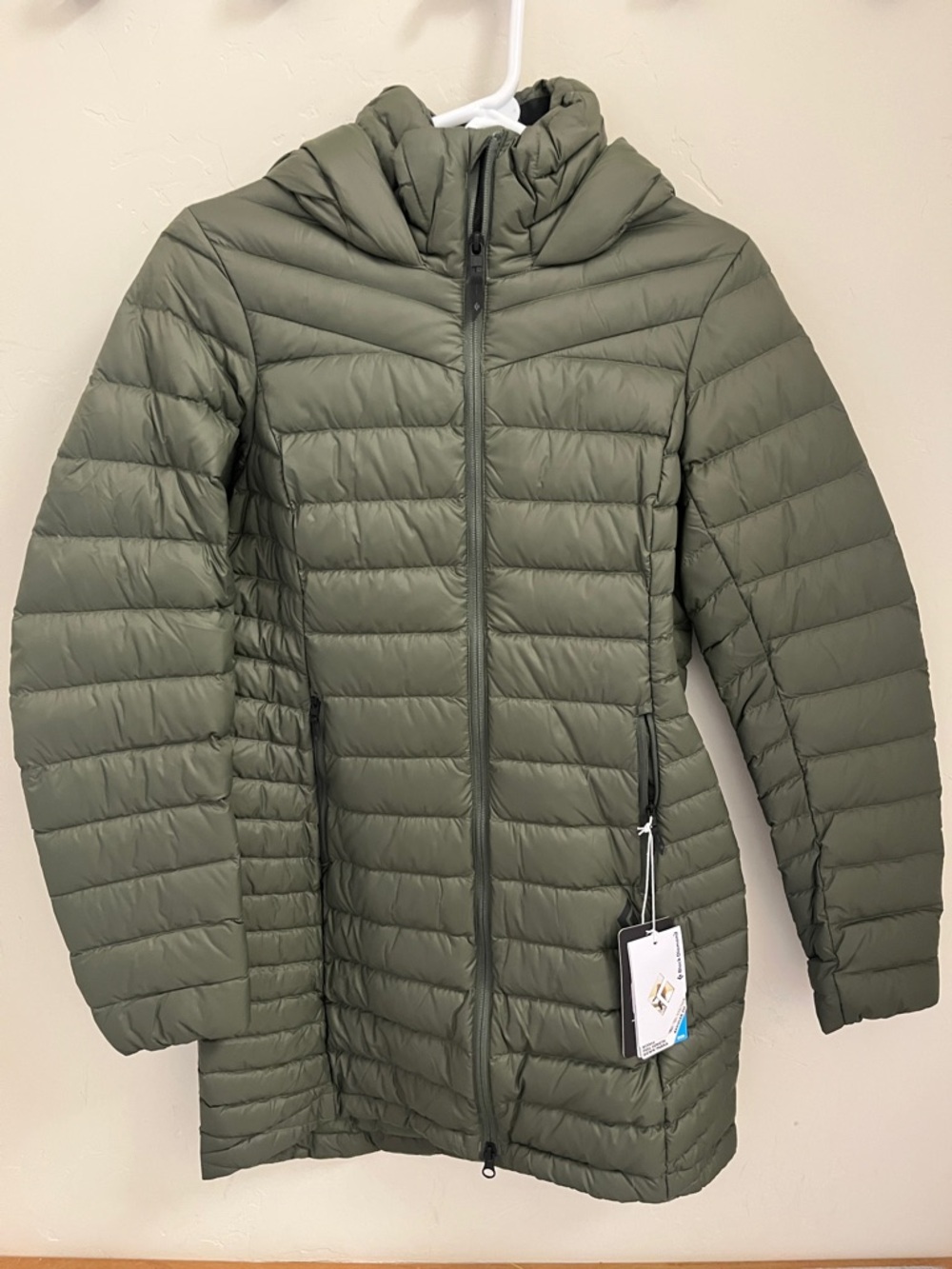 NWT Black Diamond Access Full Length Down Parka with hood Size S